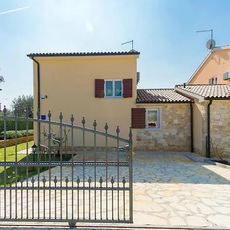 Vera Feriehus Poreč